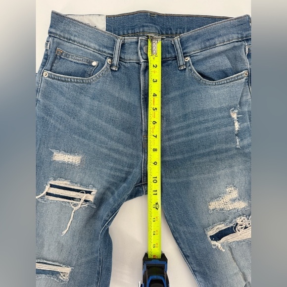 H&M Skinny Coupe Moulante Distressed Jeans Size 32/32 - Picture 8 of 12